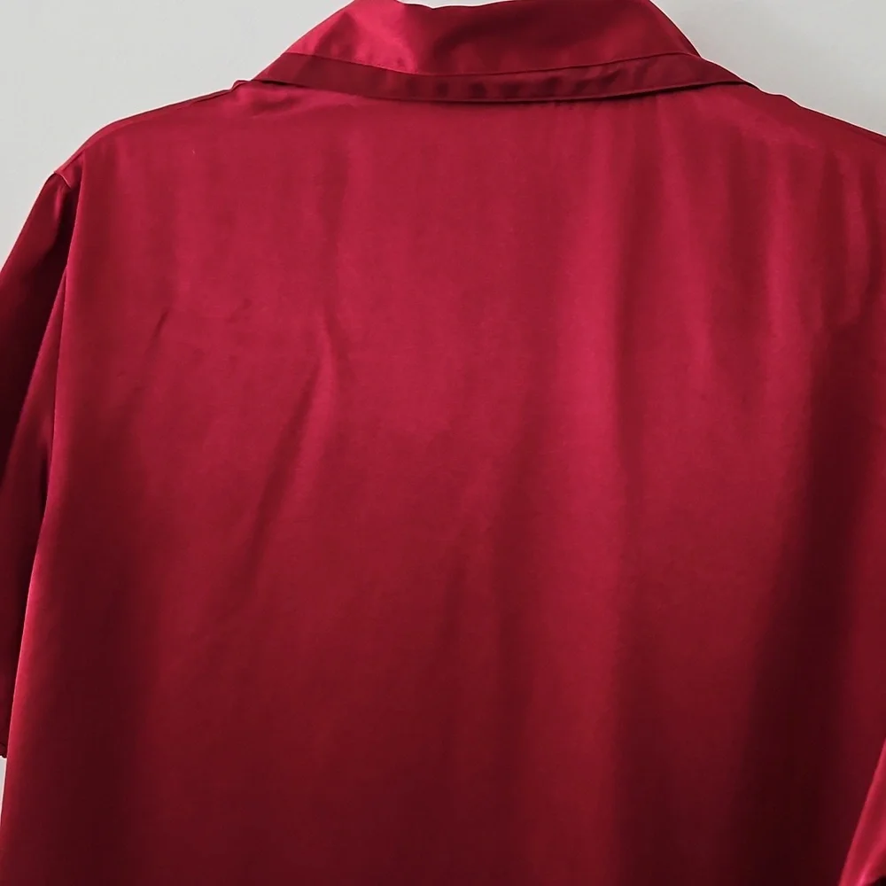 Morgan Taylor Intimates Cherry Red Satin Button Up Lounge Top Pajama Size Medium